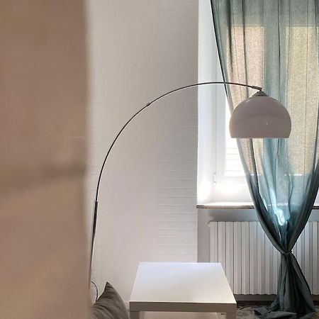 Le Finestre Sul Borgo 1 Apartment Парма Екстериор снимка