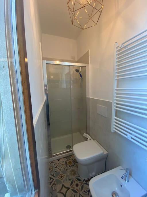 Le Finestre Sul Borgo 1 Apartment Парма Екстериор снимка